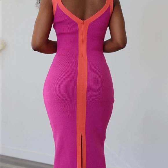 Color Block Ribbed Maxi Dress - Picture 2 of 7